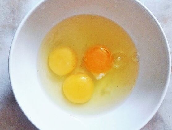 Neapdoroti kiaušiniai