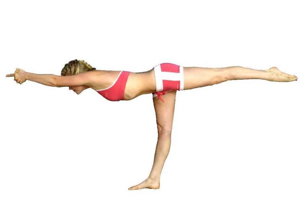 Balansavimas ant vienos kojos su nuolydžiu padės numesti svorio