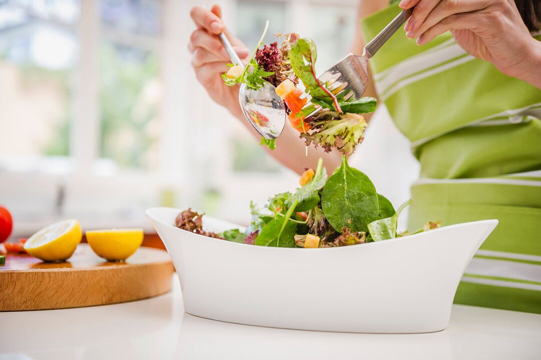 Subalansuotos mitybos organizavimas prisideda prie kompetentingo svorio metimo per savaitę